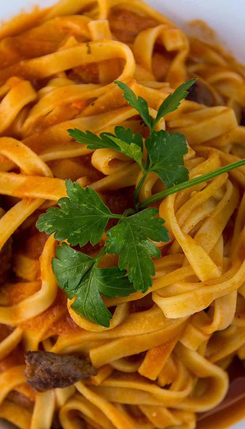Restaurant Gallo Nero Ramnicu Valcea Comanda Mancare Italiana